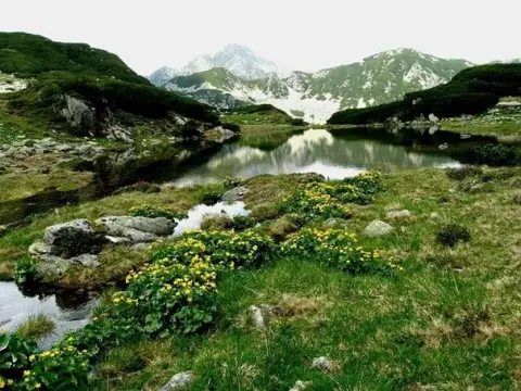 Rediscover the Perfect Natural Setting of the Retezat Mountains
