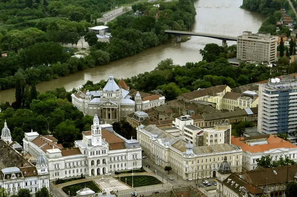 Arad, or the Little Vienna on the Mureș