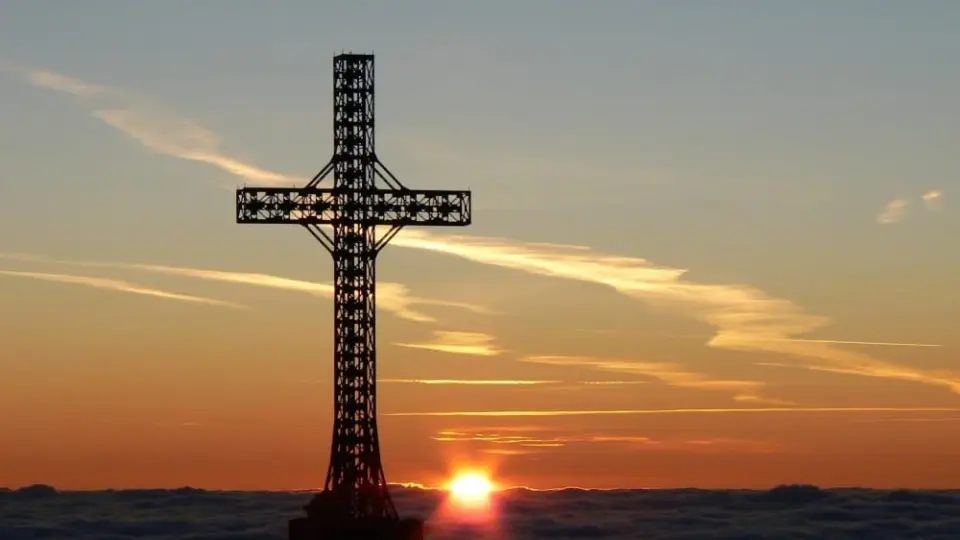 The story of the Caraiman Cross