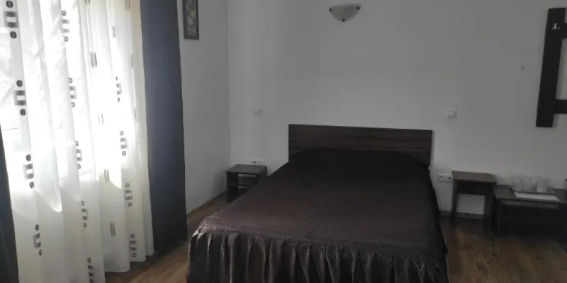 Cătălina, photo 4 of 67