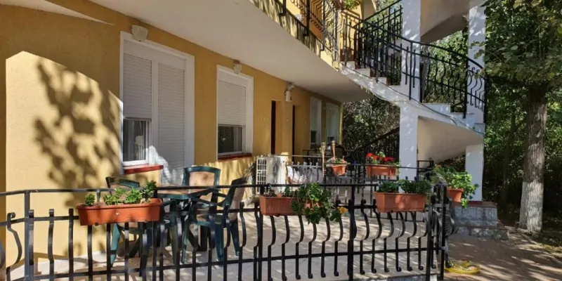 Club Cristal Apartments, photo 2 of 23
