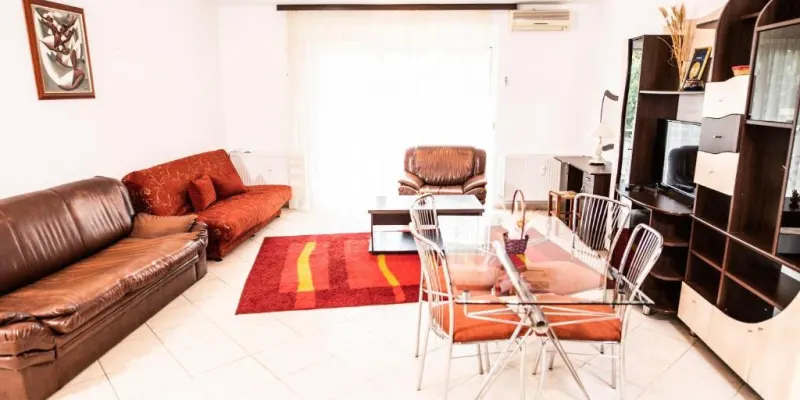 Club Onix Apartments, photo 4 of 44