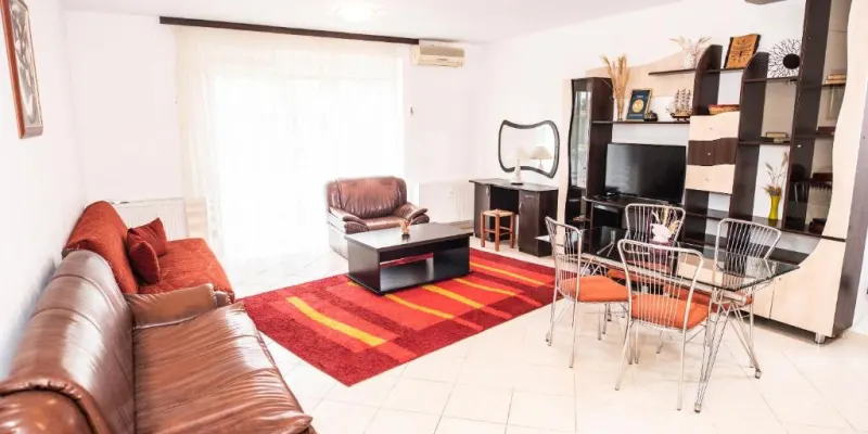 Club Onix Apartments, photo 5 of 44