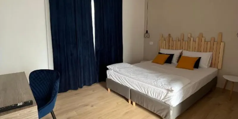 Maison 25, photo 2 of 62