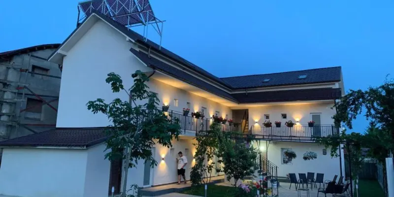 Maison 25, photo 1 of 62