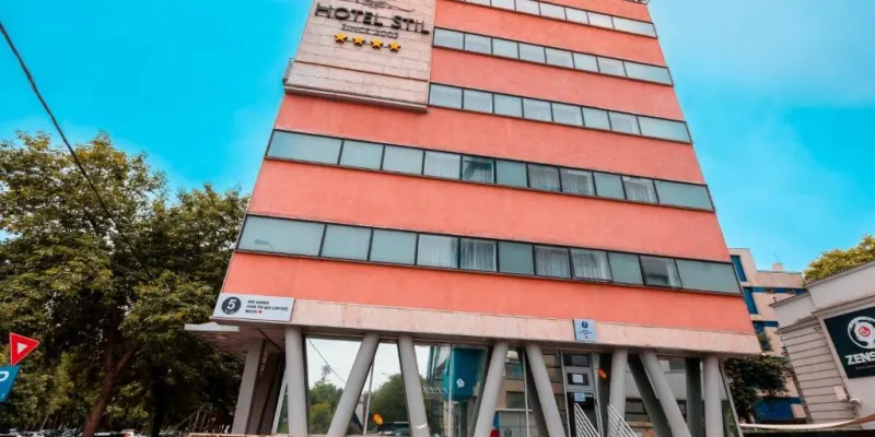Stil Hotel, photo 1 of 93